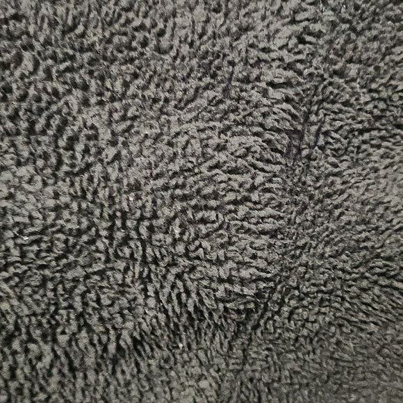 XL Black Fuzzy Coat - Picture 5 of 6